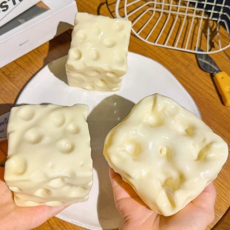 Taba Squishy Cheese Cube – ant – Kids & Toys Expo Saudi Arabia recenzja i cena
